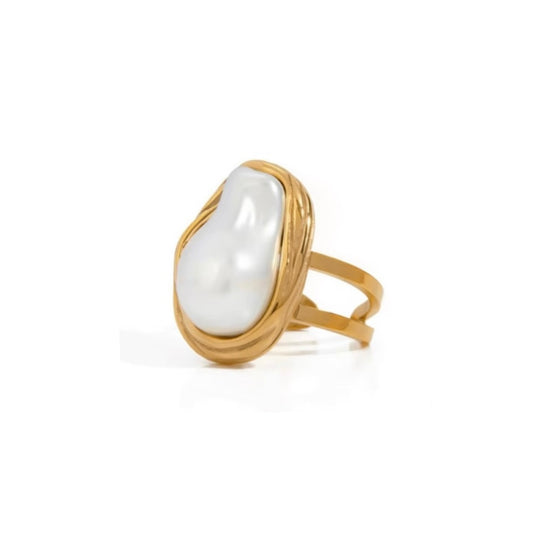 Irregular Pearl Ring