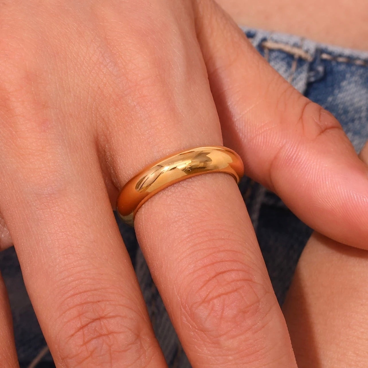 Simple Band Ring