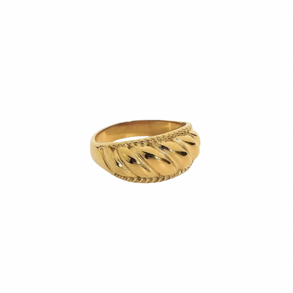 Croissant Rope Dome Ring