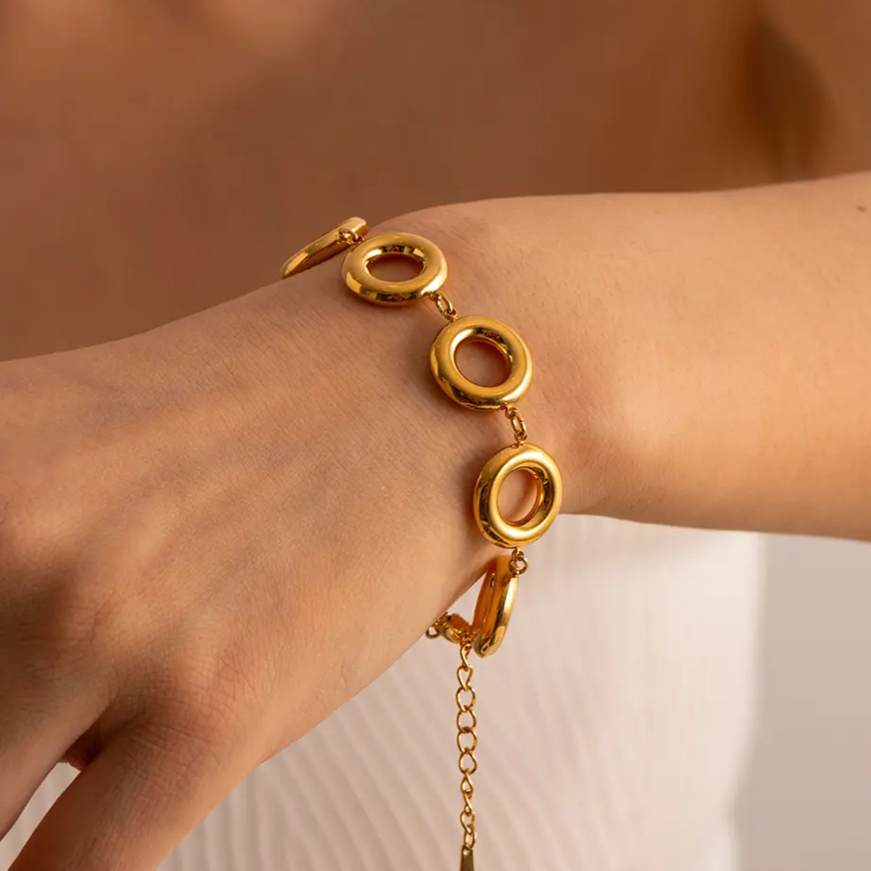 'Roue' Disc Bracelet